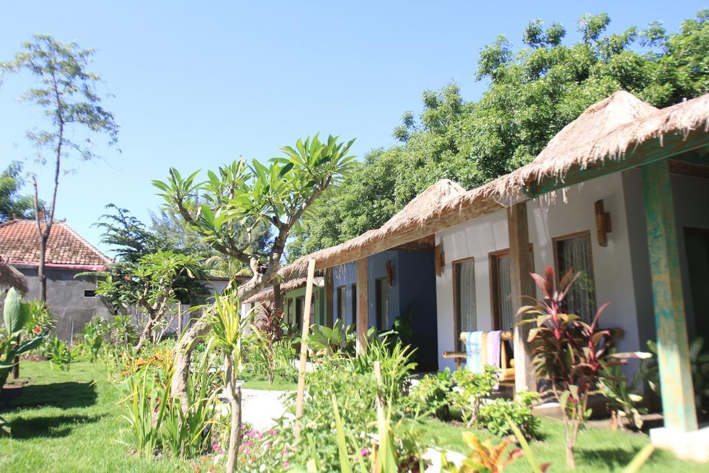 Maha Putri Bungalows Gili Trawangan Rum bild